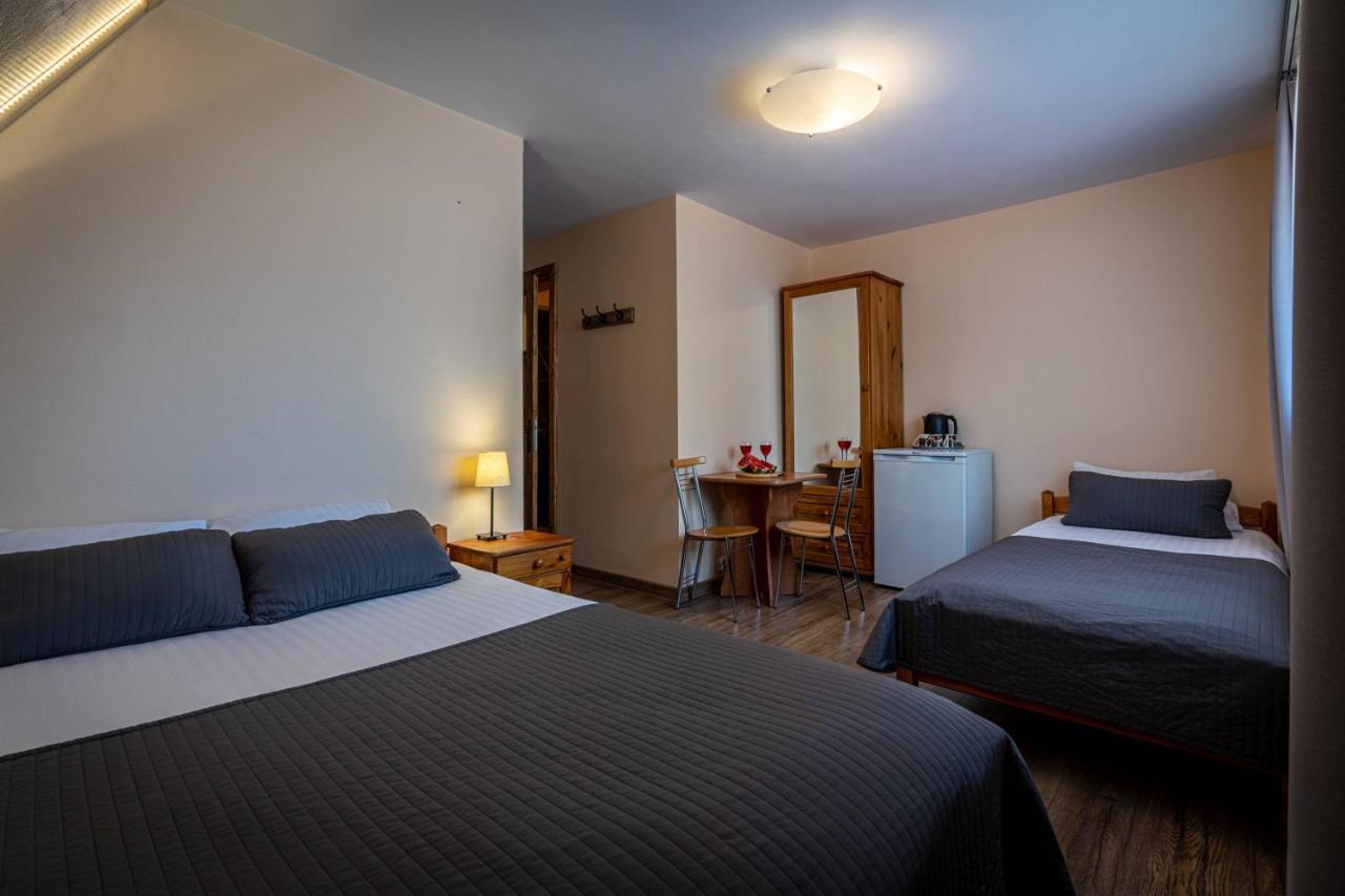 Liberta Inn - Pokoje Goscinne Закопане Екстериор снимка