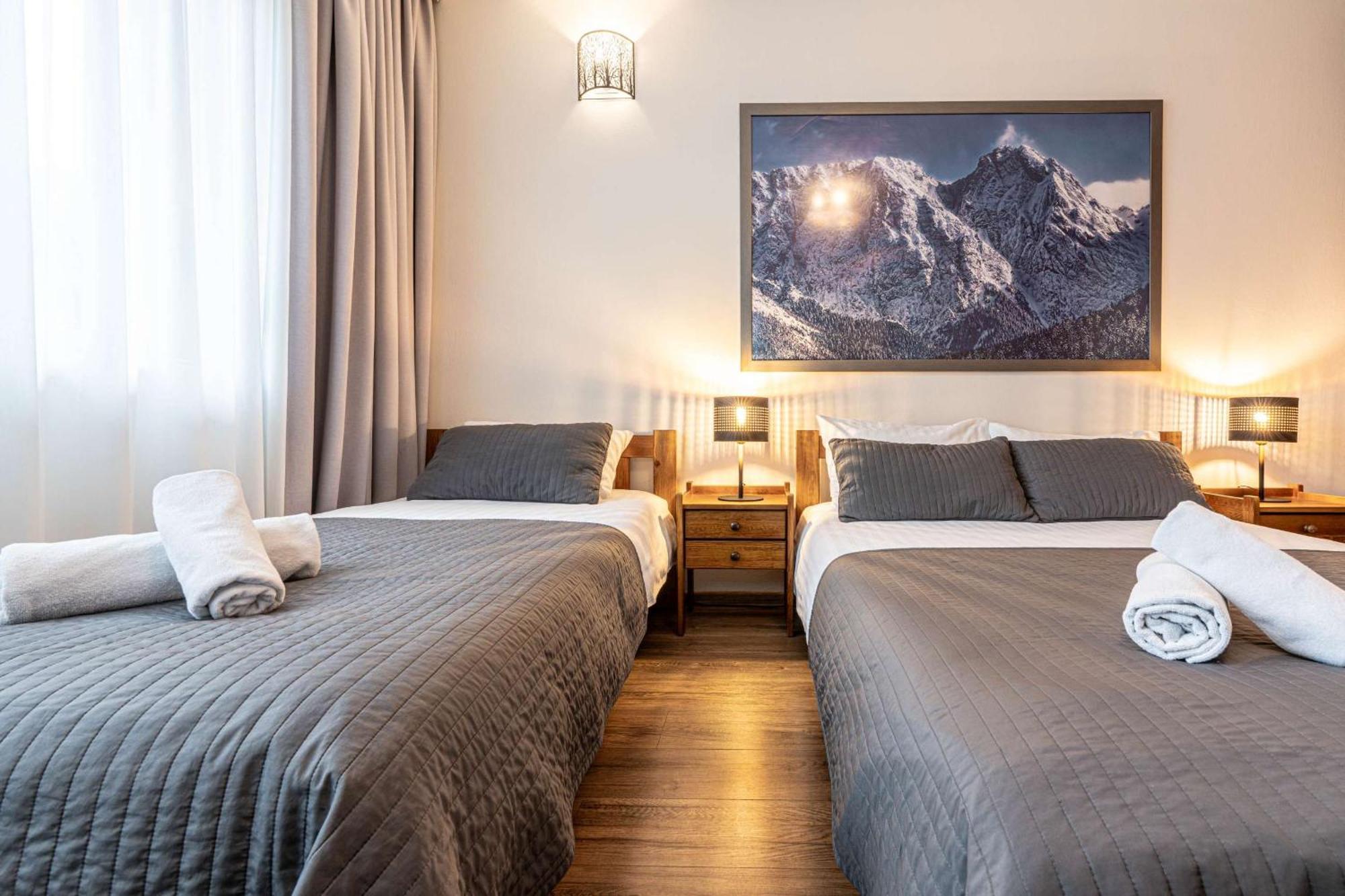 Liberta Inn - Pokoje Goscinne Закопане Стая снимка
